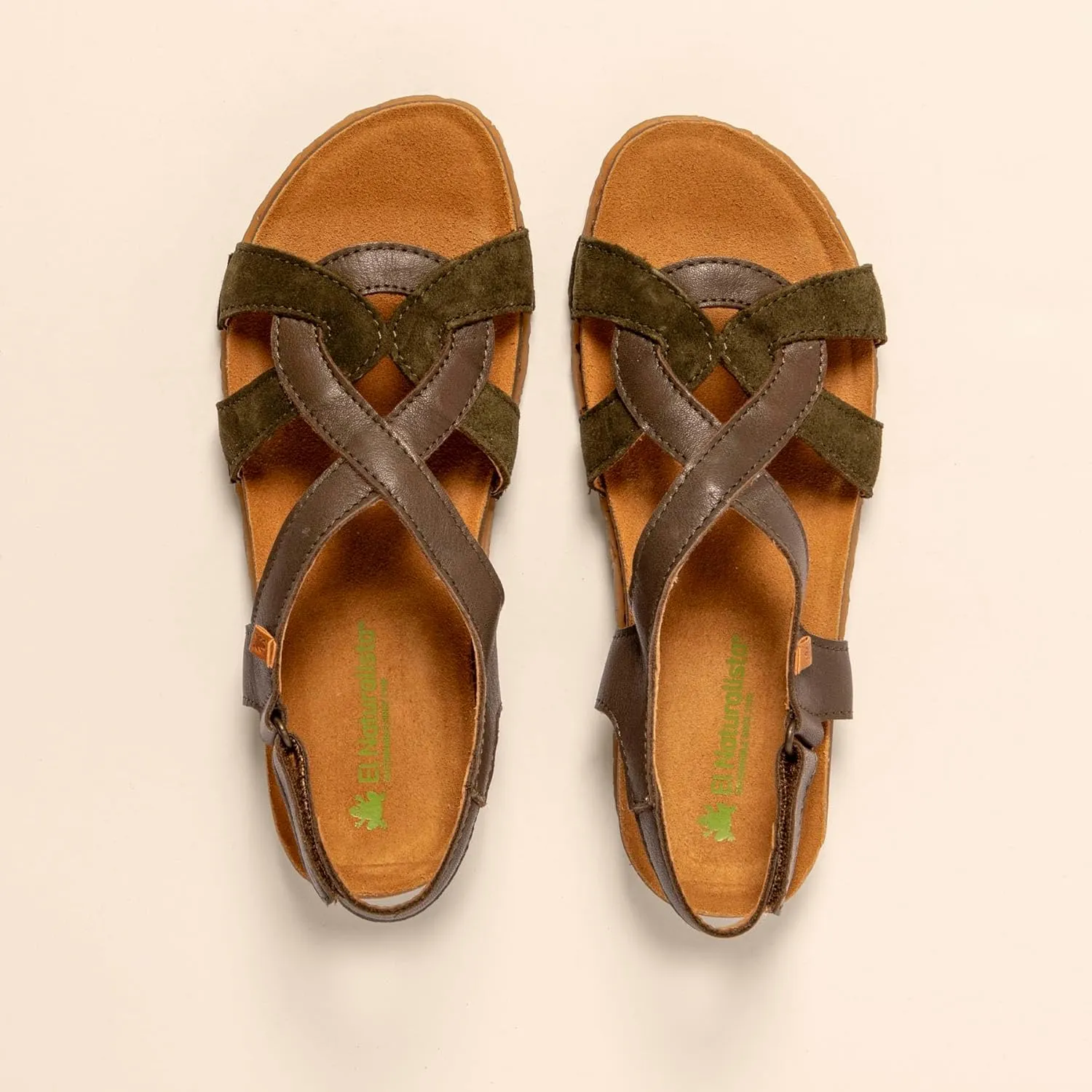 El Naturalista Women's Classic Flat Sandal