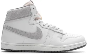 Jordan Men's Air Ship PE SP Summit White/Gunsmoke (DZ3497 100) - 9.5