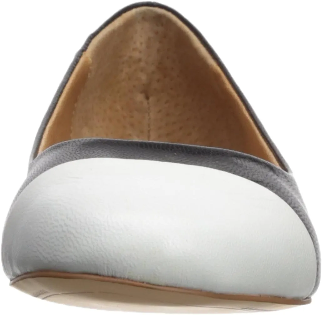 Kelsi Dagger Women's Jallo Flat Captoe Skimmer