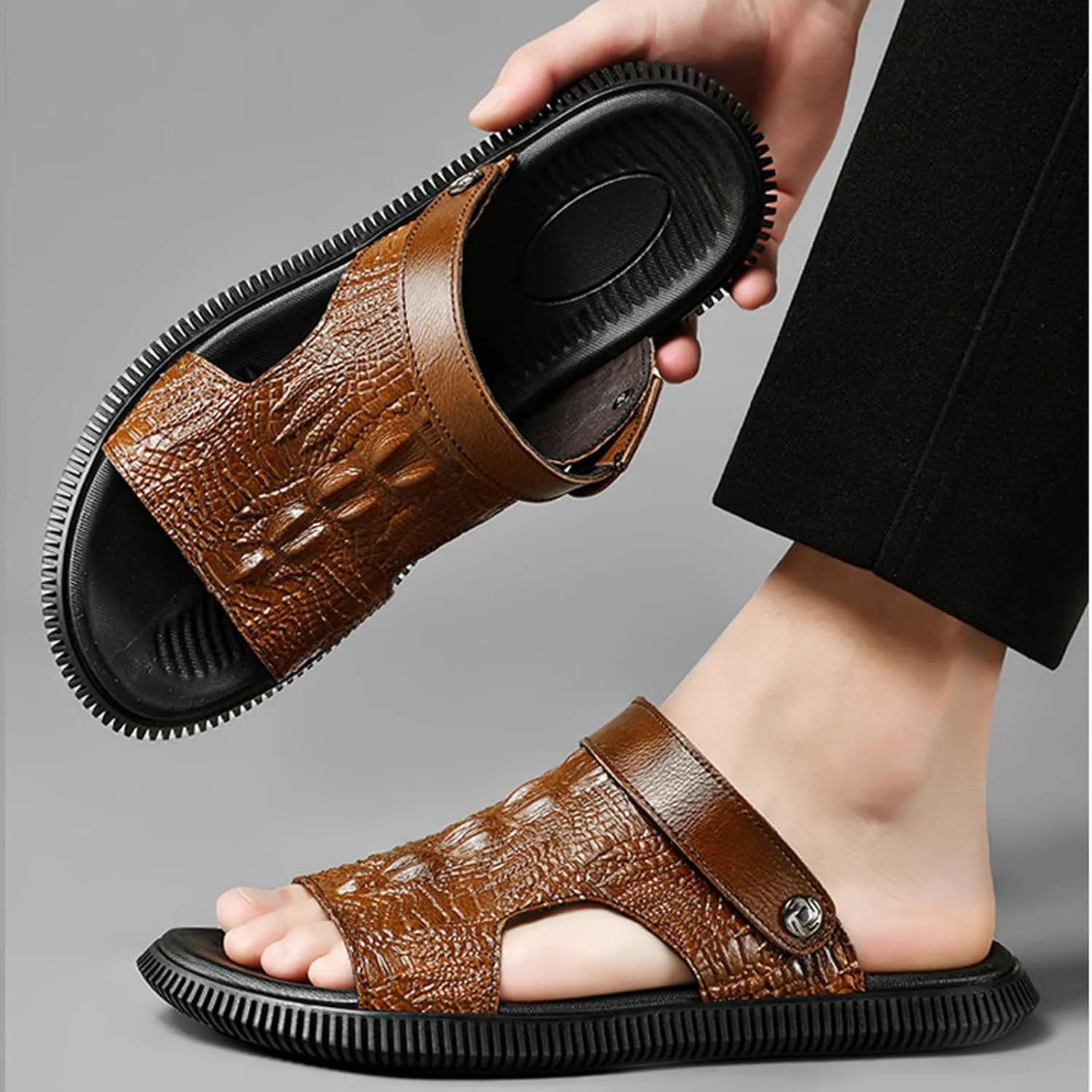 Men's Genuine Leather Fashion Sandals Classic Printing Open Toe Slingback Straps Slip-On Beach Flat Sandals Non-Slip Soft Comfortable Slide Sandals