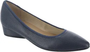 VANELi Womens Fiona Faux Leather Flat Shoes